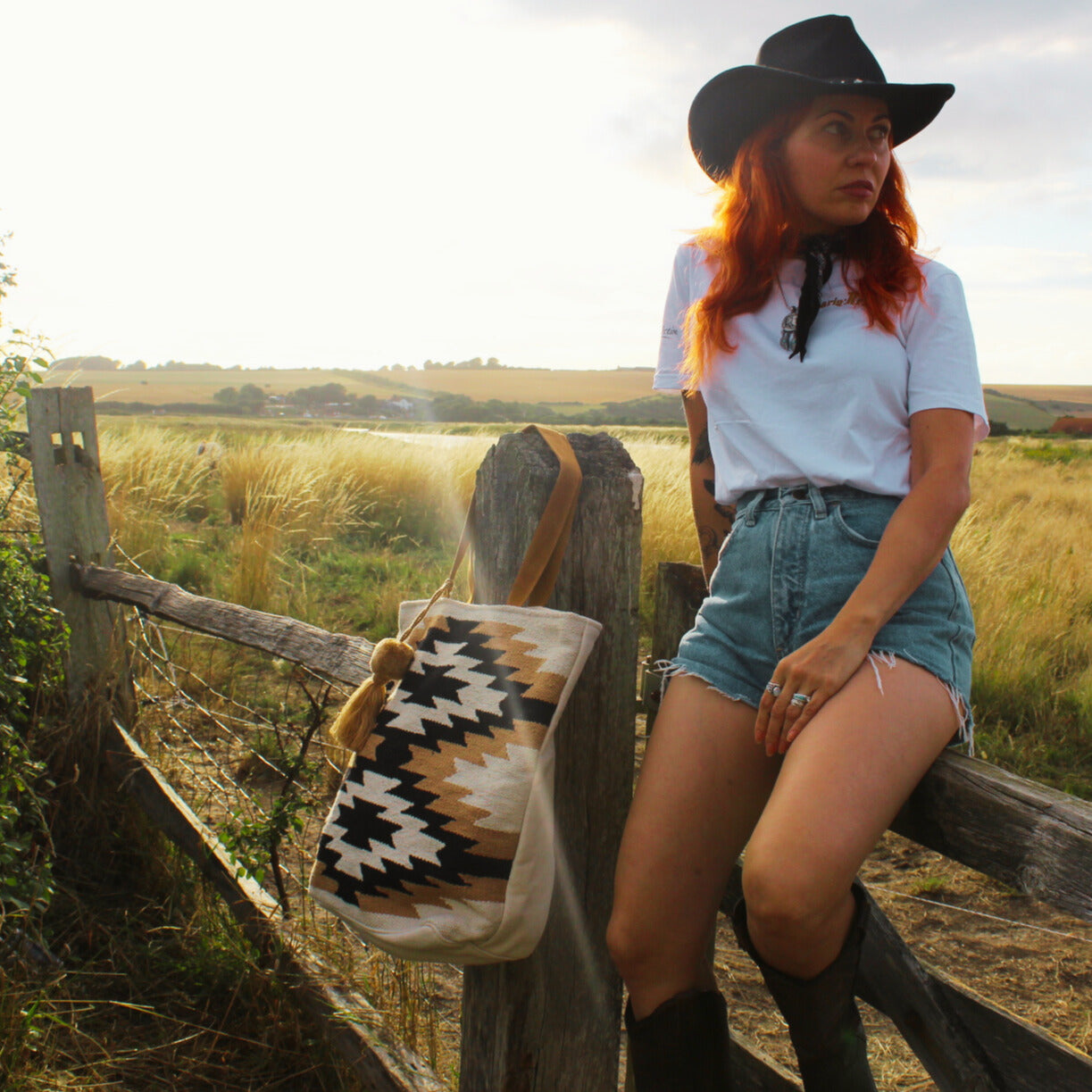 Cream, Black & Tan Western Tote