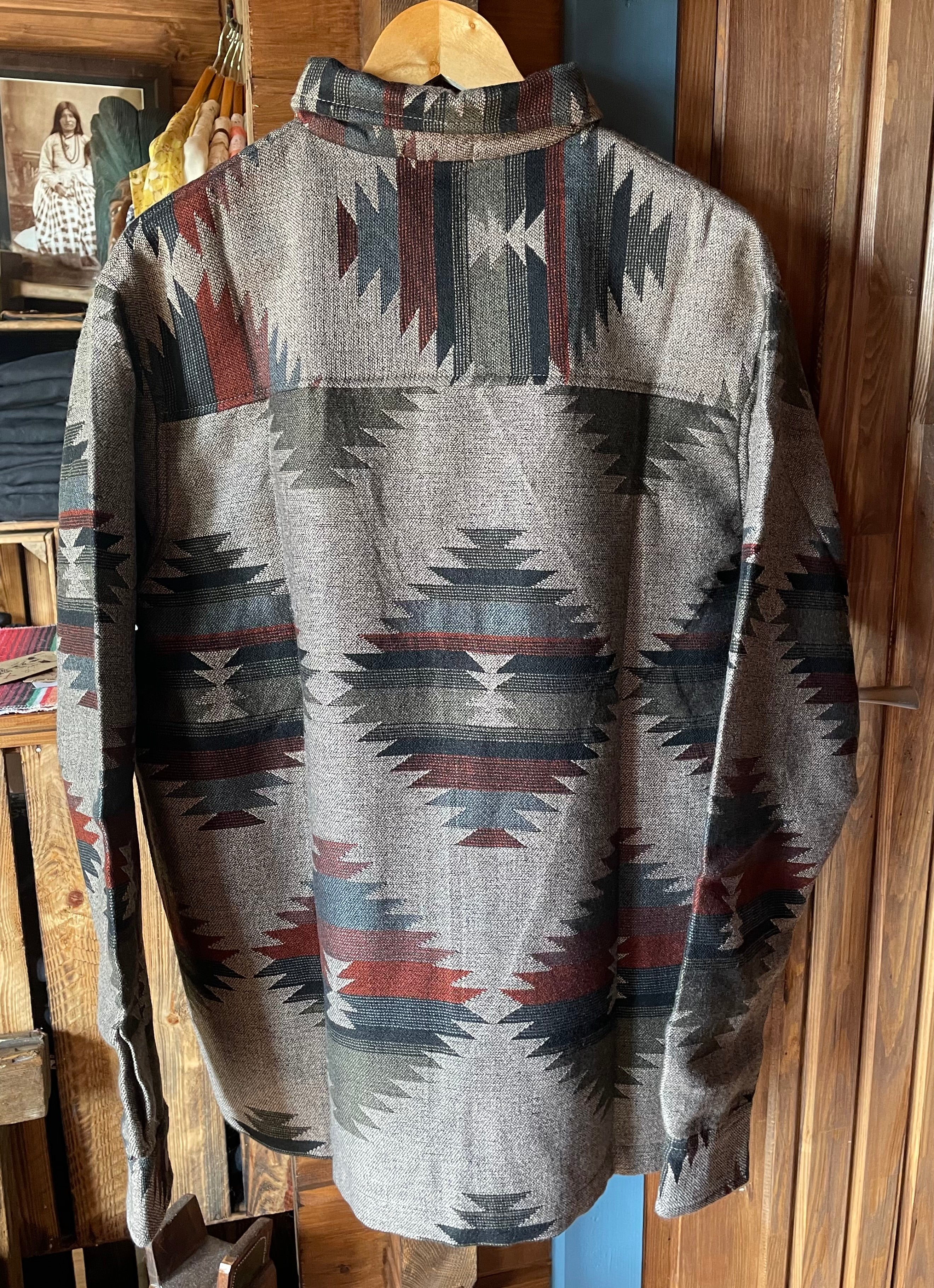 Southwest Woven jacket in Grey /Olive