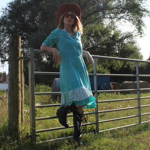 Light prairie dress in blue