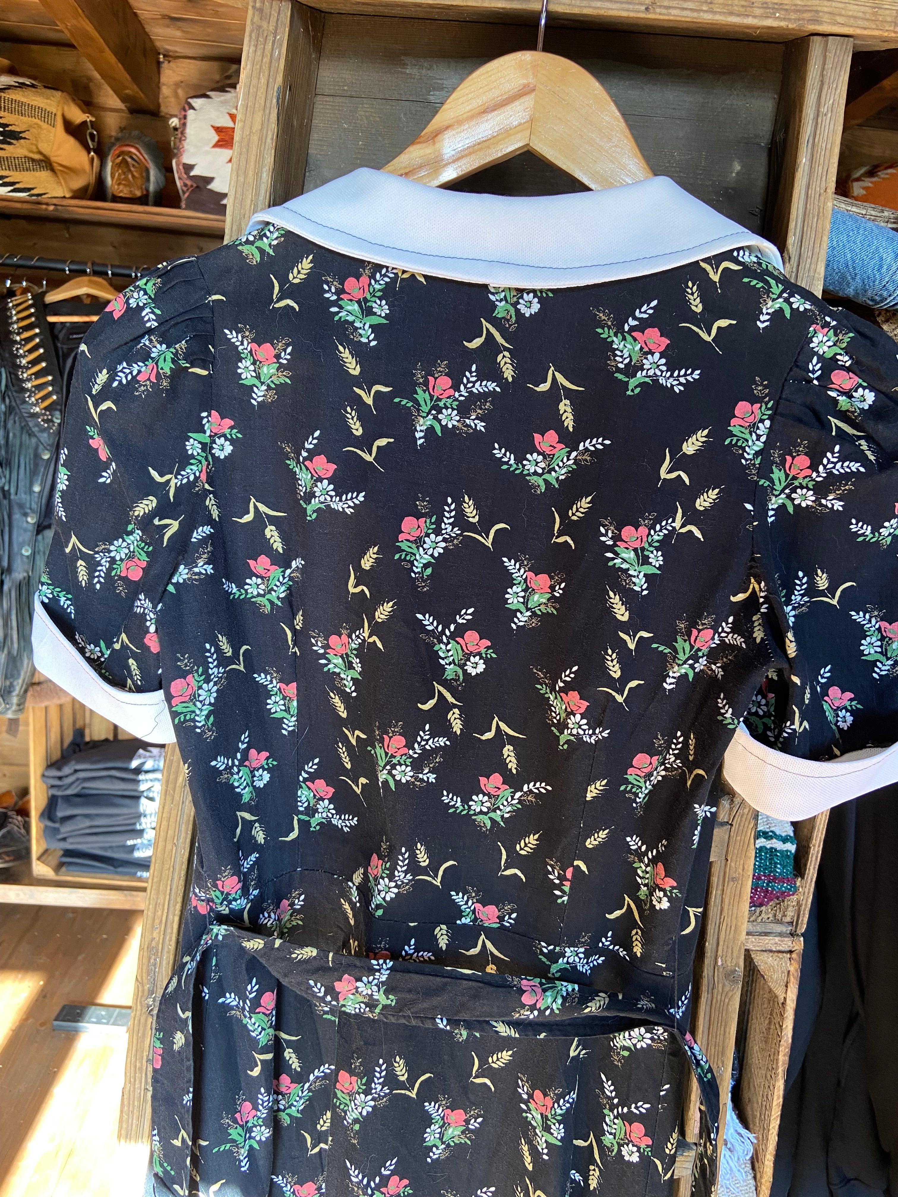 Vintage dress with a lovely 60s flare