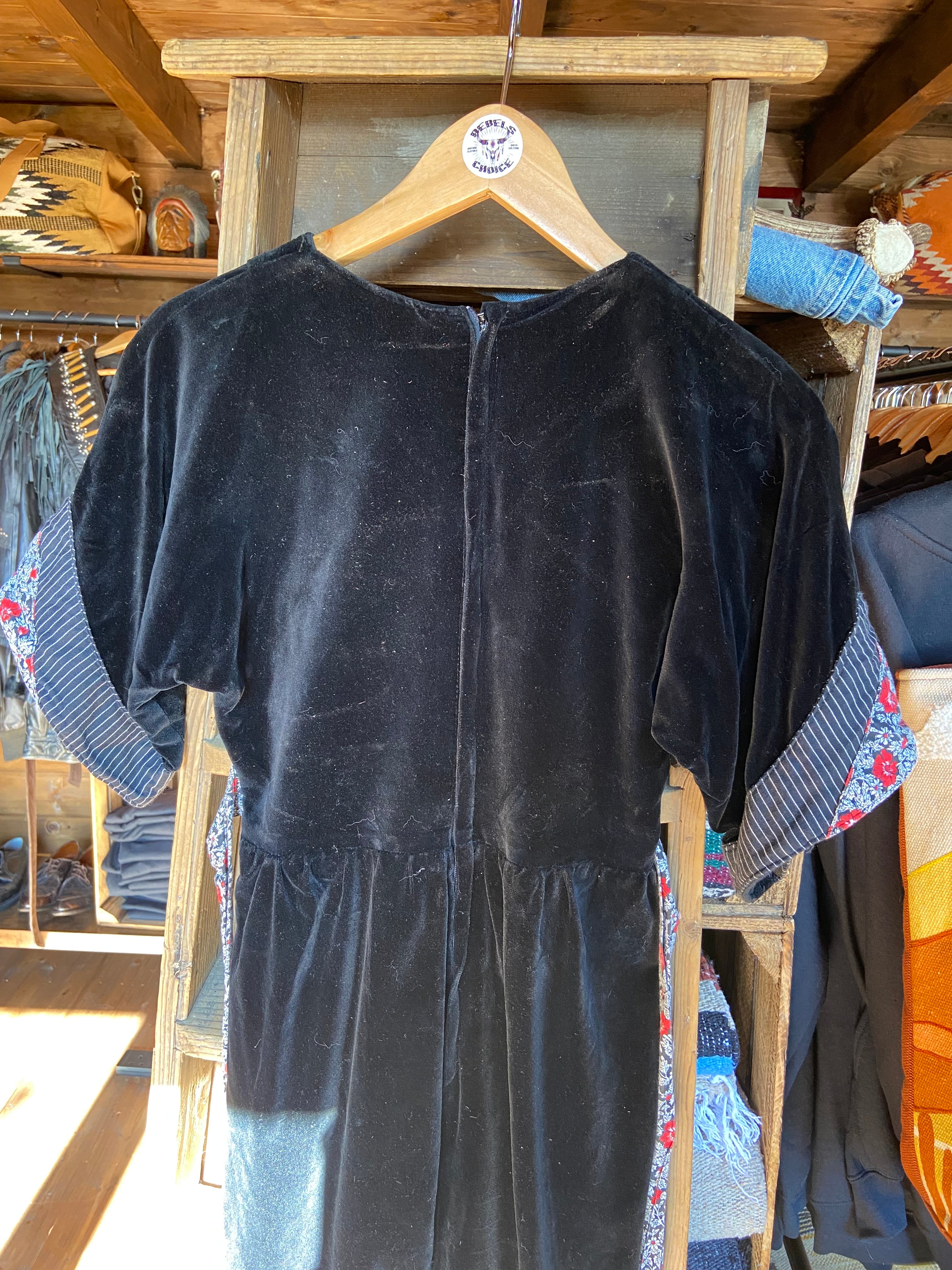 Black velvet long vintage winter dress