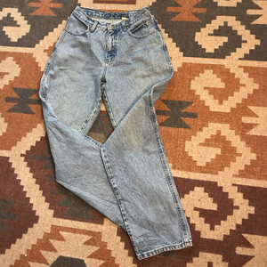 women vintage denim jeans